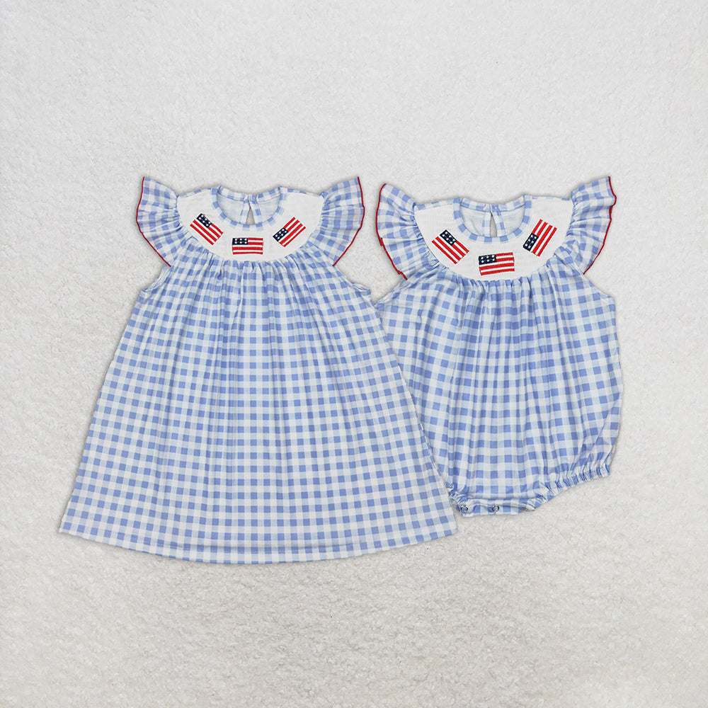 4.11 RTS NO MOQ Light blue plaid flag smocked girls 4th of july dresses romper
