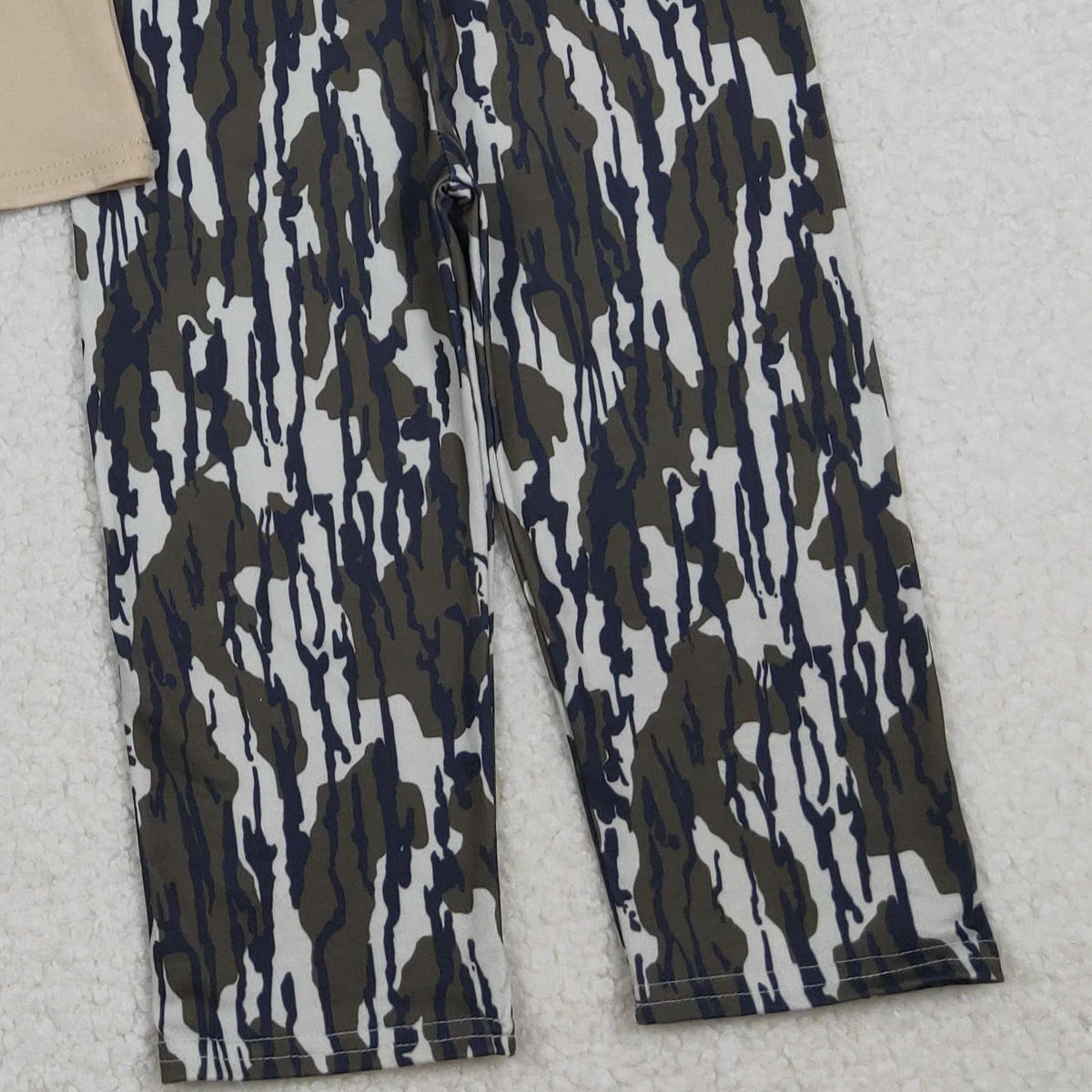 10.27 RTS NO MOQ (In stock)BSPO0582 Embroidery Camo Deer Baby Boys Top Flare Pant Hunting Set