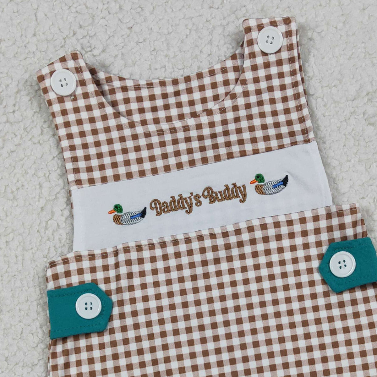 3.26 RTS NO MOQ (In stock)SR3508 Children's Fashion Romper Baby Boys Sleeveless Embroidery Ducks Daddy Buddy Khaki Checked Rompers