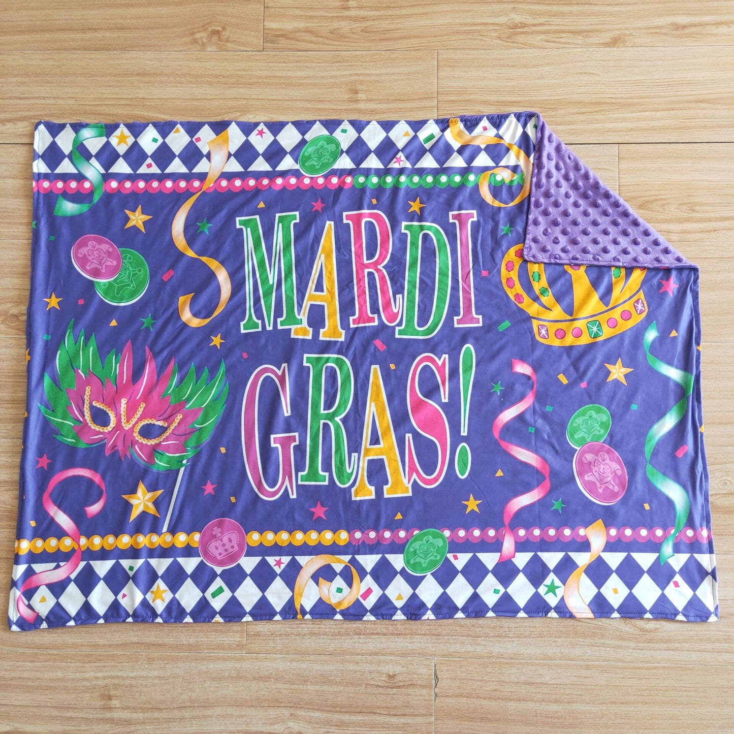 6 B6-19 Mardi Gras blankets 2