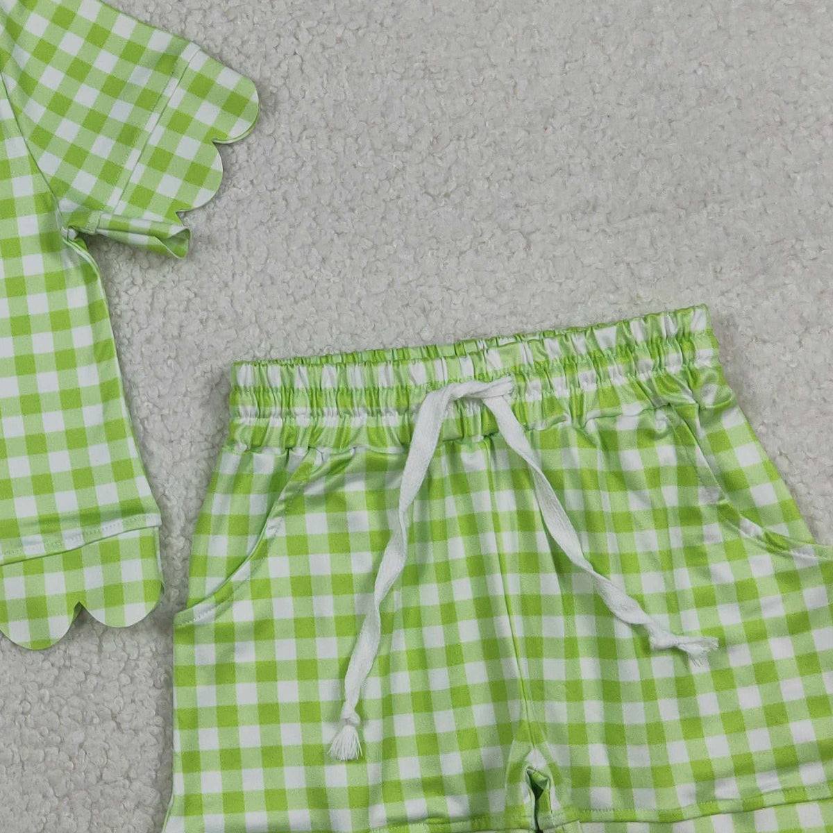 3.27 GSSO3189 RTS NO MOQ (In stock )Lime green plaid scallop top shorts girls summer outfit