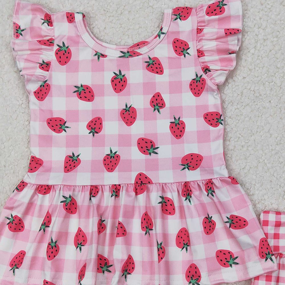 4.08 GBO0264 RTS NO MOQ Baby Girls Strawberry Pink Gingham Bummie Set