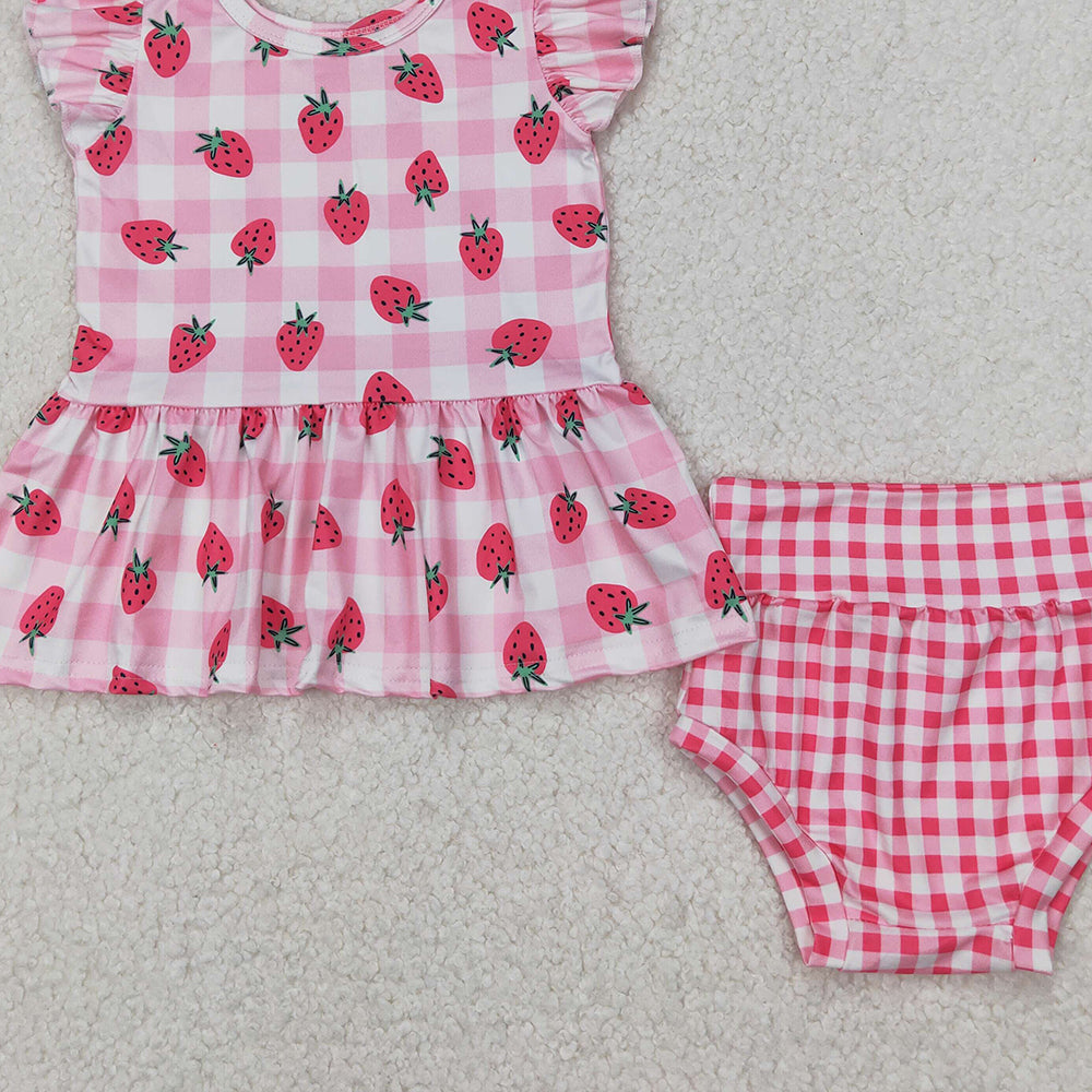 4.08 GBO0264 RTS NO MOQ Baby Girls Strawberry Pink Gingham Bummie Set