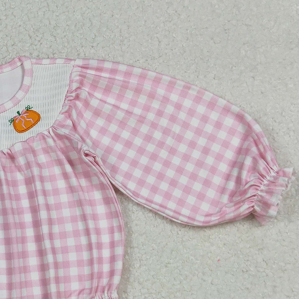 10.10 RTS NO MOQ (In stock)LR2181 Baby Girls Winter Rompers Smocked Pumpkins Baby Girls Pink Checked Fall Rompers