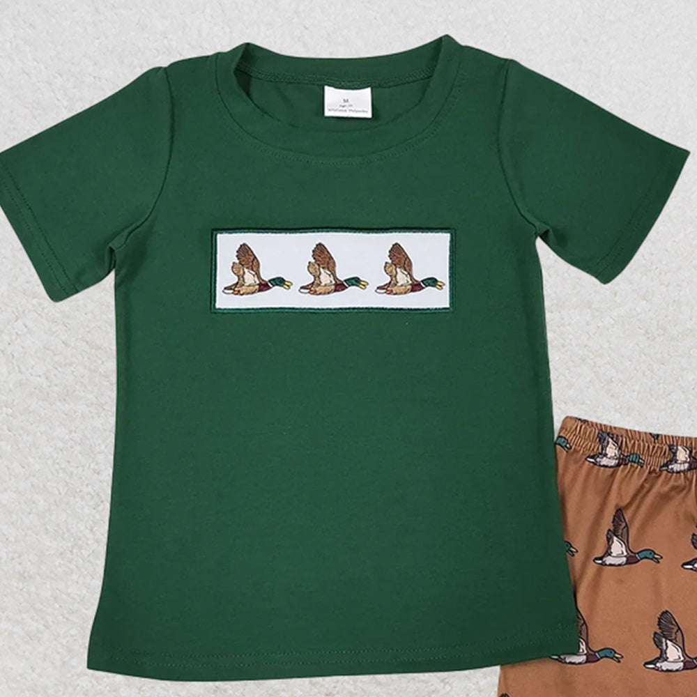 6.16 BSSO0735 RTS NO MOQ Baby Boys Summer Boys Outfits Green duck top shorts kids boys summer outfits
