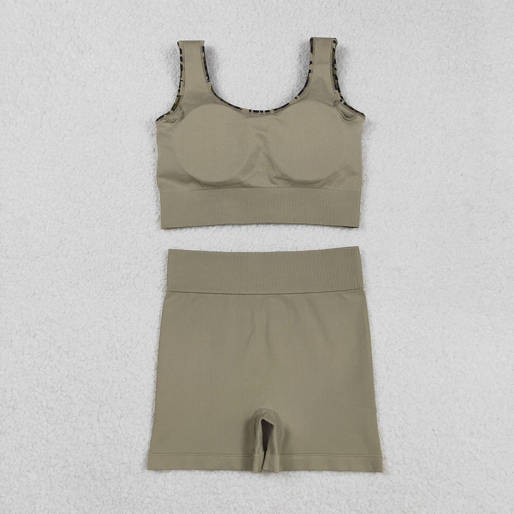 RTS NO MOQ (In stock)GT1187+SS0642 Adult Women's Yoga Outfits Adult Women's Army Green Camouflage Vest And Shorts Set Military Style Outdoor Camping Fashion Sports Outfit