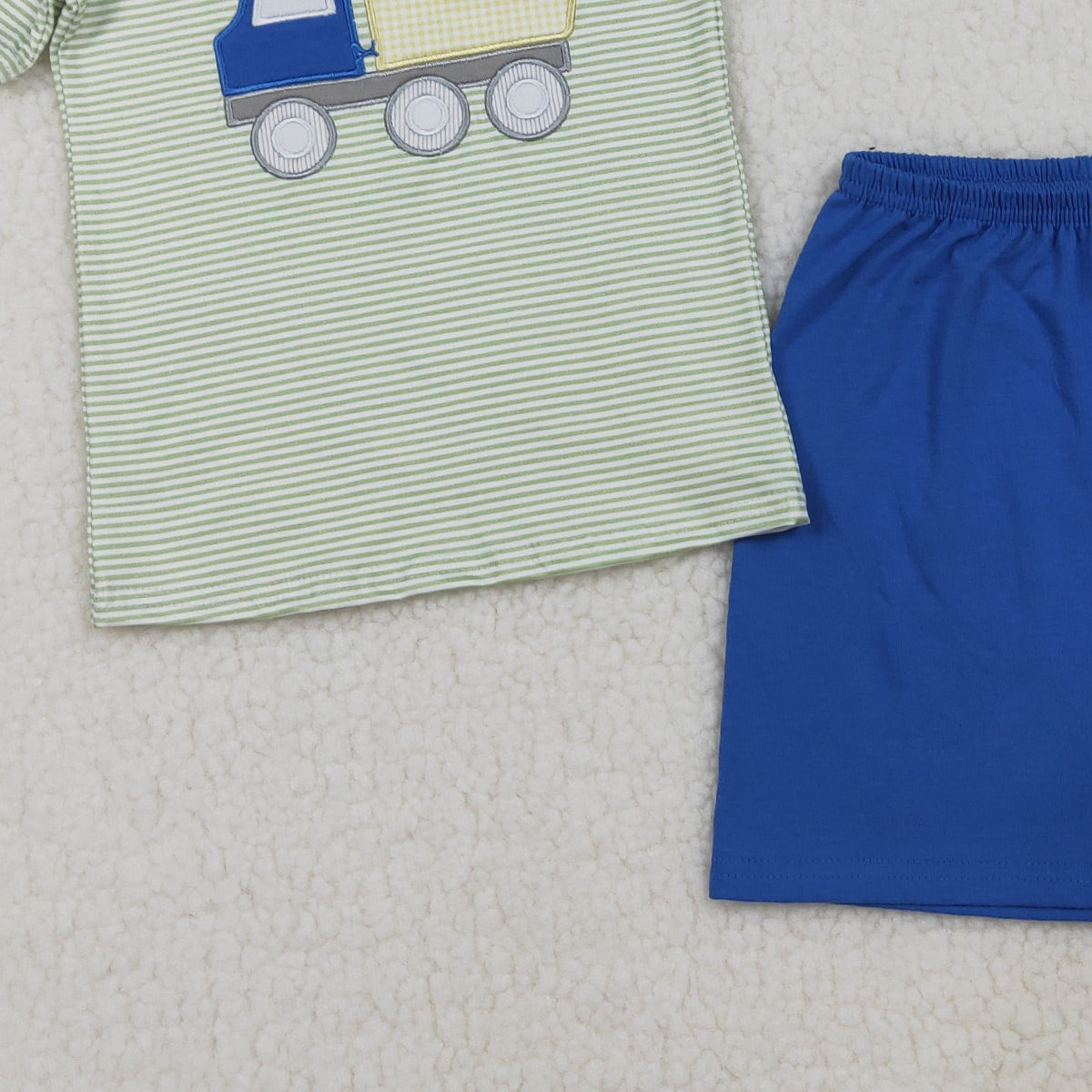3.25 RTS NO MOQ (In stock)BSSO1833 Fashion Clothing For Baby Boys Short Sleeve Embroidery Tractors Stripe Top Shorts Clothes Sets