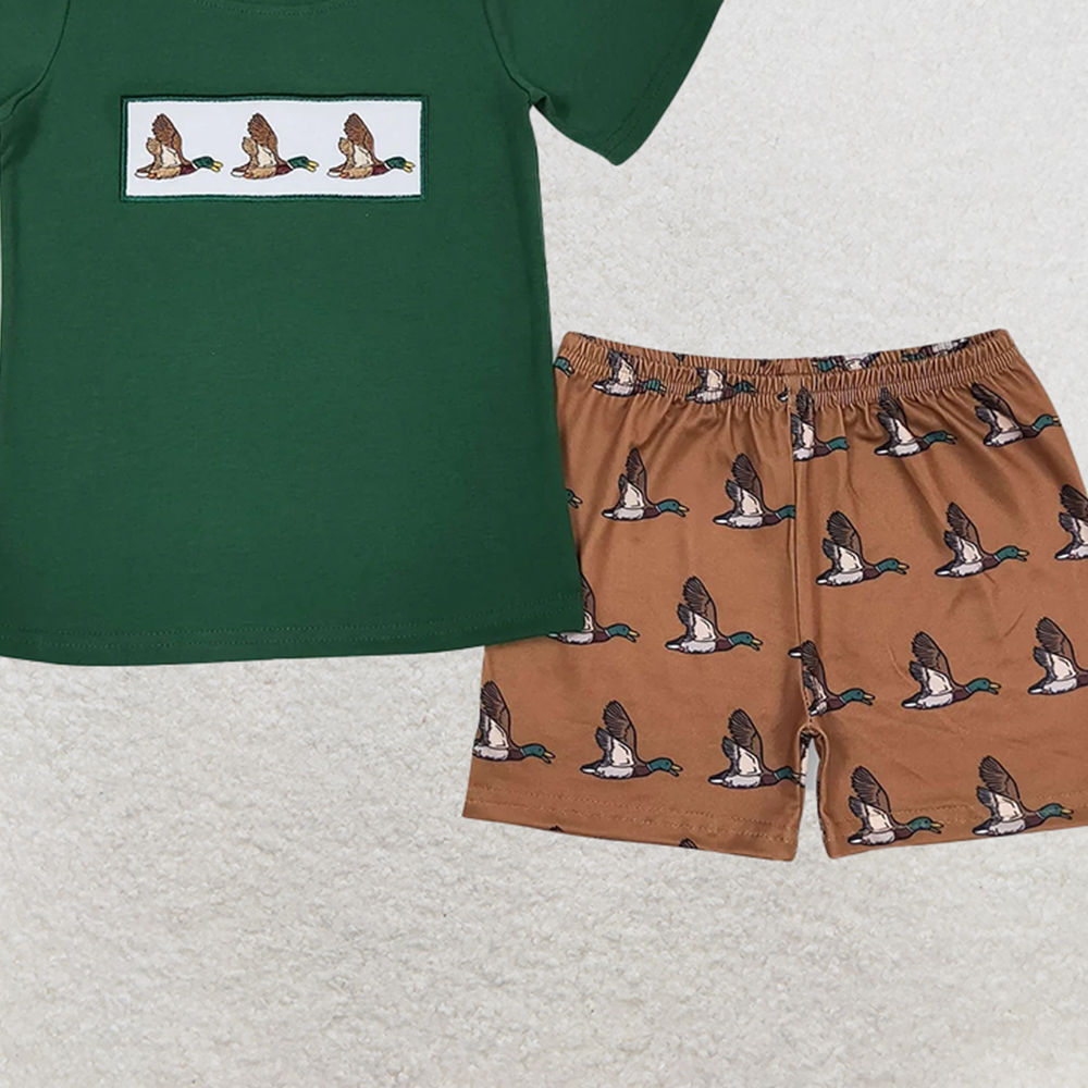 6.16 BSSO0735 RTS NO MOQ Baby Boys Summer Boys Outfits Green duck top shorts kids boys summer outfits