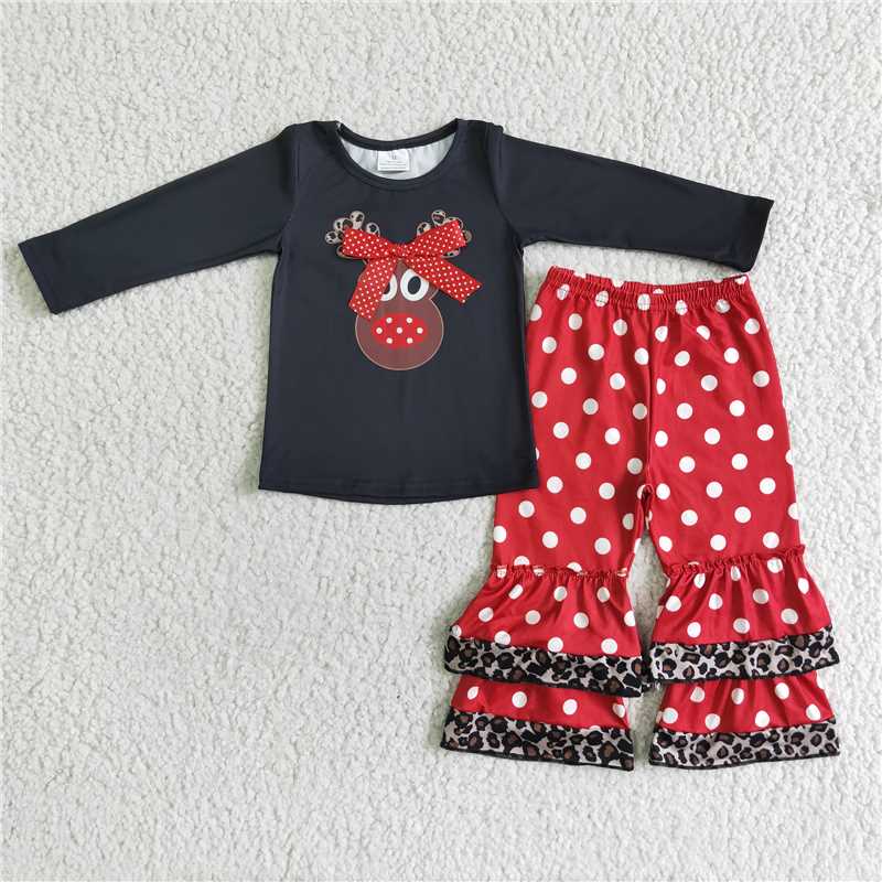 6 A22-26 Christmas deer bow top with red polka dots
