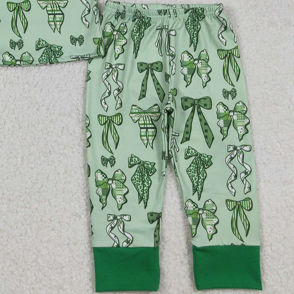 9.29 RTS NO MOQ (In stock)LR2654 Baby Girls Winter Rompers Baby Boys Green Clover Bows St Patrick Zipper Footie Rompers