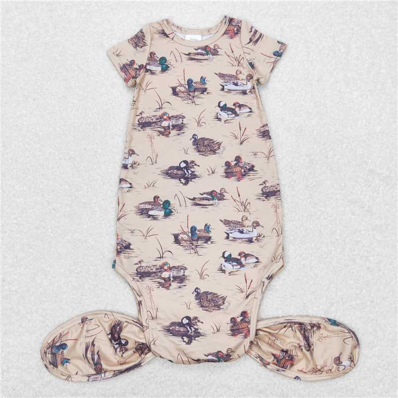 NB0034 Baby Newborn Duck Short Sleeve Hunting Gowns