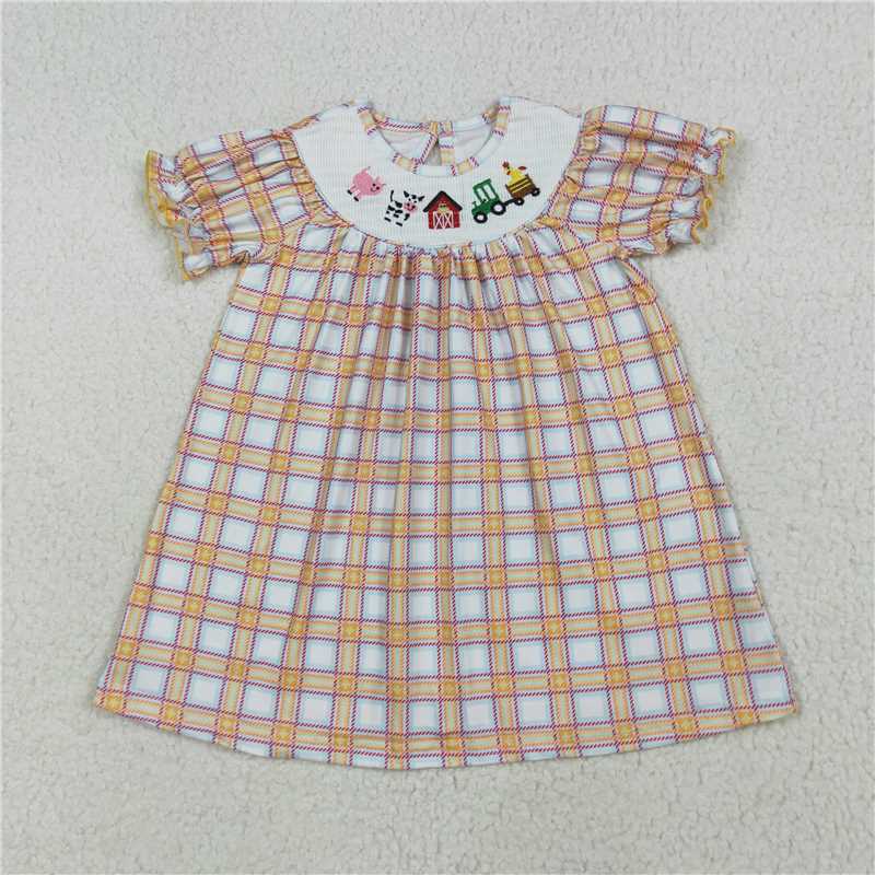 11.14 RTS NO MOQ (In stock)Matching GSD2276 Baby Girls Fall Plaid Cows Farm Smocked Knee Length Dresses
