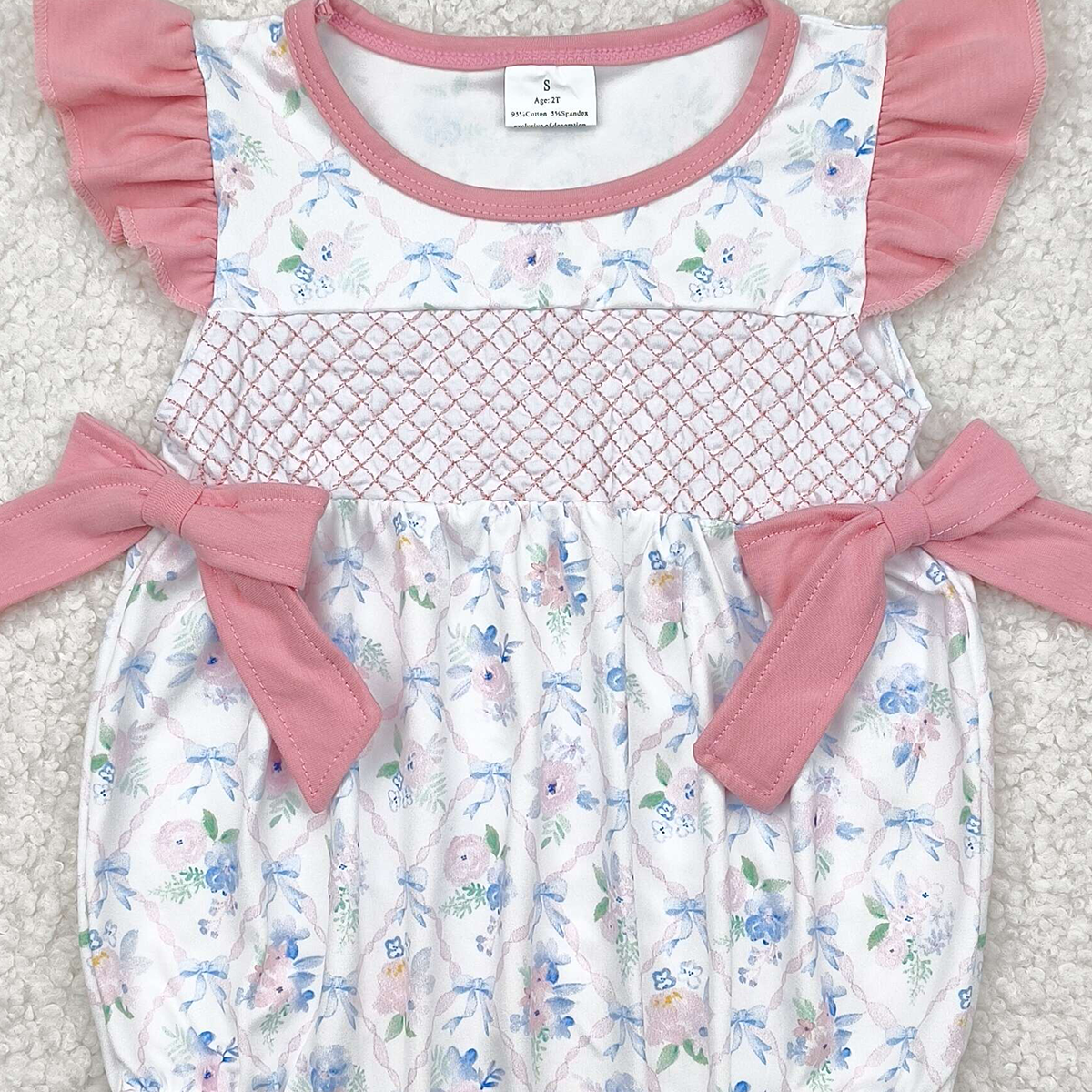 4.23 SR2923 RTS NO MOQ Baby Girls Summer Rompers Embroidery Baby Infant Girls Pink Flutter Sleeves Floral Bows Top Ruffle Rompers