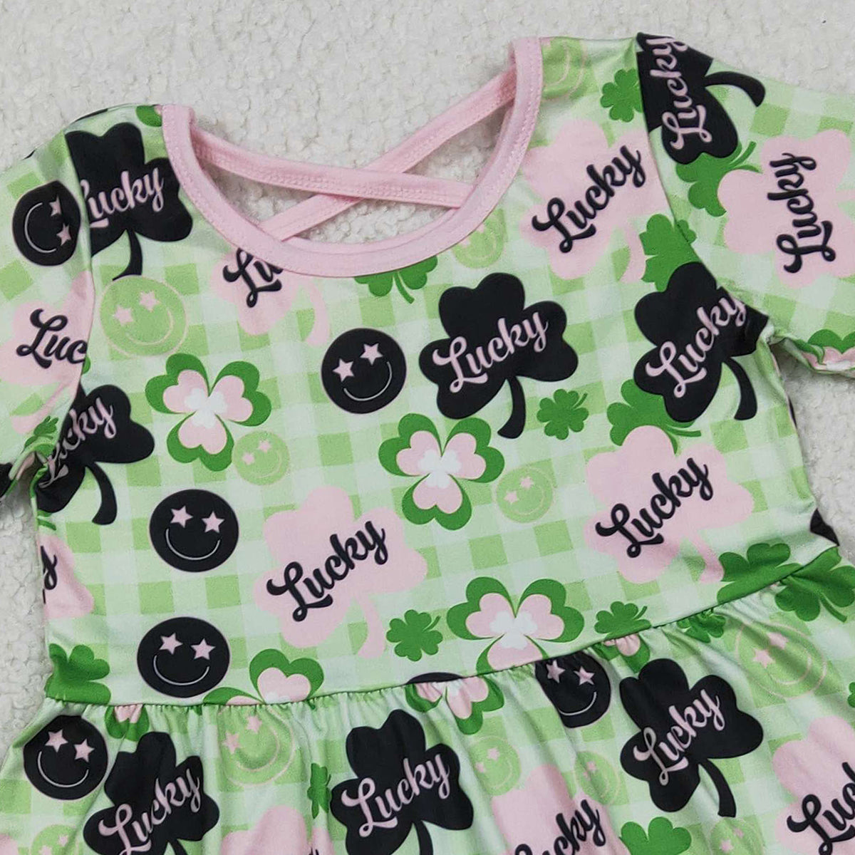 1.31 RTS NO MOQ (In stock)GSD2840 Baby Girls Green Checked Clovers Lucky St Patrick Knee Length Dresses