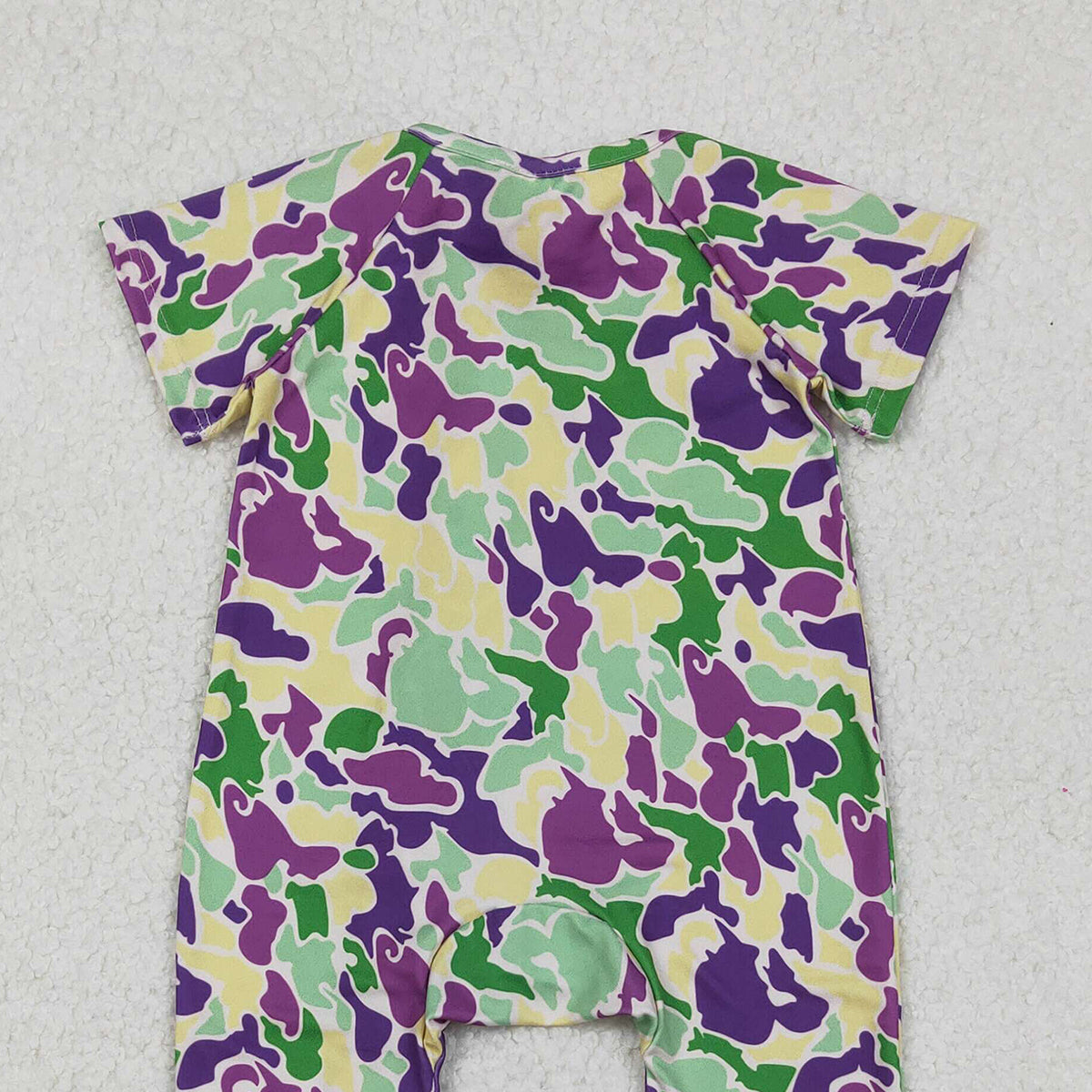 10.22 RTS NO MOQ (In stock)SR3211 Baby Boys Winter Rompers Baby Boys Mardigras Camo Short Sleeve Zipper Footie Rompers