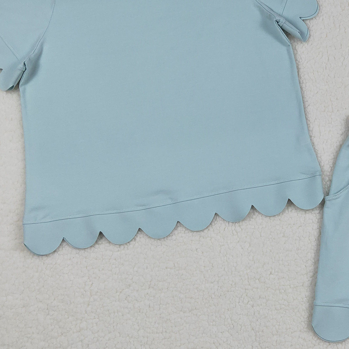 3.18 RTS NO MOQ (In stock)GSSO3202 Adult Women Summer Light Blue Shirts Top Scallop Short Clothes Sets