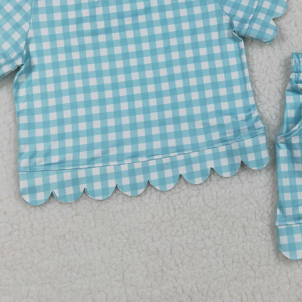 3.25 RTS NO MOQ (In stock)GSSO3190 Kids Clothing for Baby Girls Short Sleeve Blue Checked Shirts Top Scallop Shorts Clothes Sets