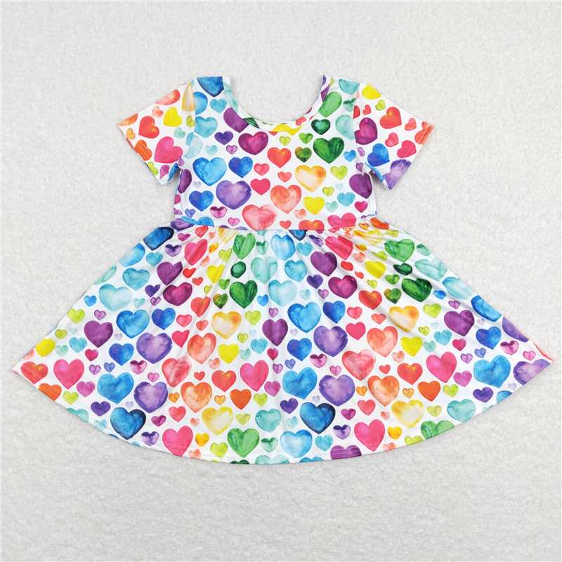 C7-16 Colorful Valentine's Day short-sleeved dress with love heart