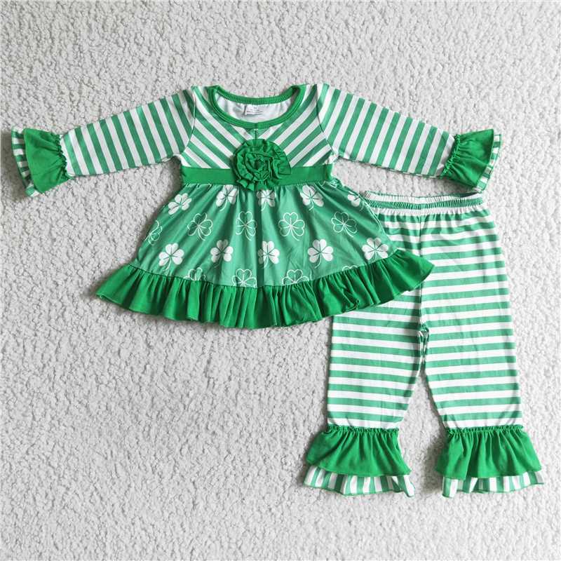 6 A17-11 Girls four leaf clover green striped suit