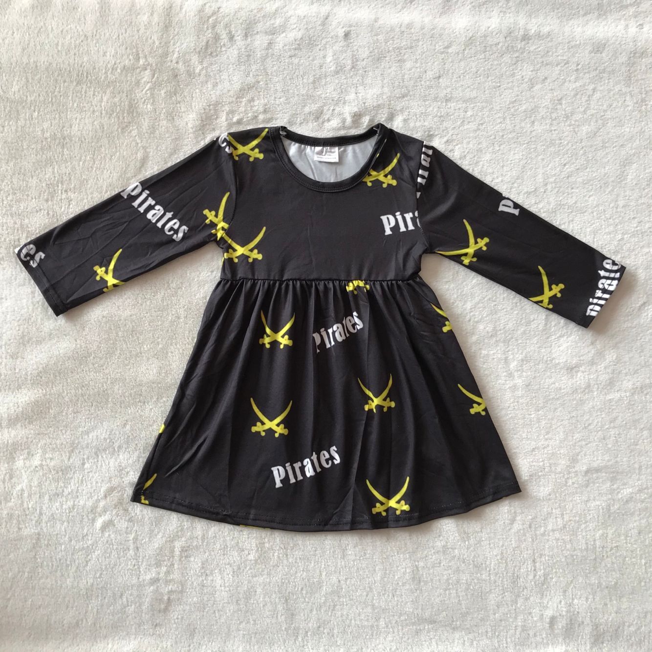 9.20 RTS NO MOQ(In stock)G3-4-1- Baby Girls Winter Dress Black long-sleeved dress with letters