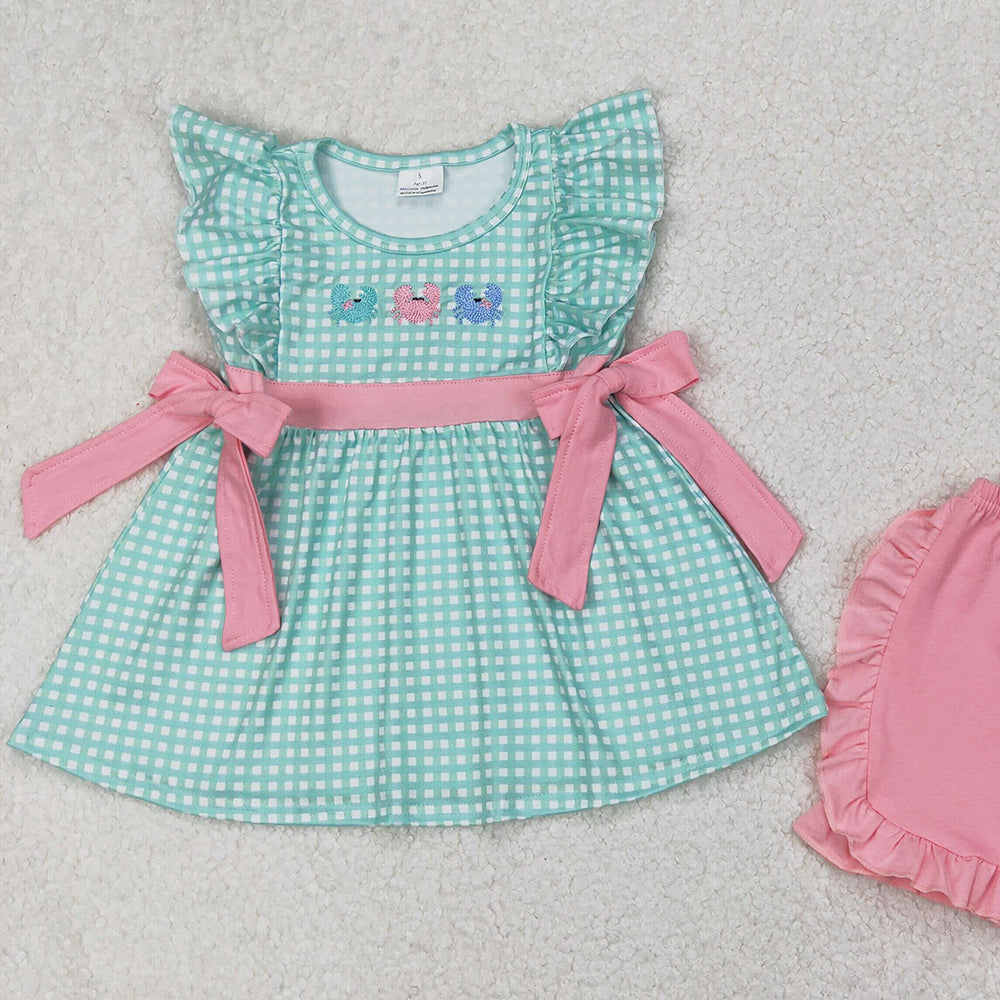 6.13 GSSO2017 RTS NO MOQ Baby Girls Summer Outfits Flutter sleeves plaid crab tunic pink shorts girls clothes
