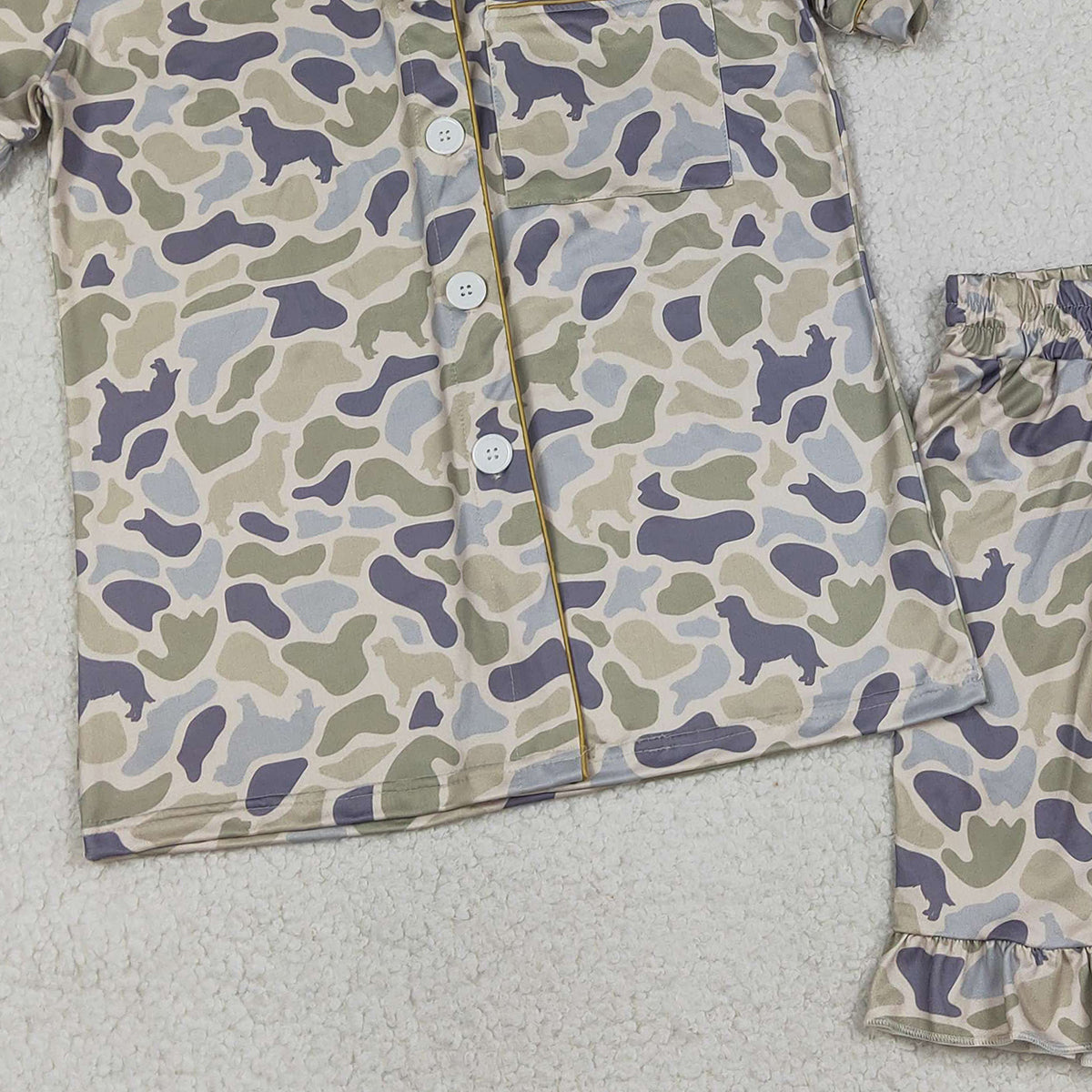 3.12 RTS NO MOQ (In stock)GSSO3135 Adult Women Southern Dogs Camo Button Pocket Top Ruffle Shorts Pajamas Set