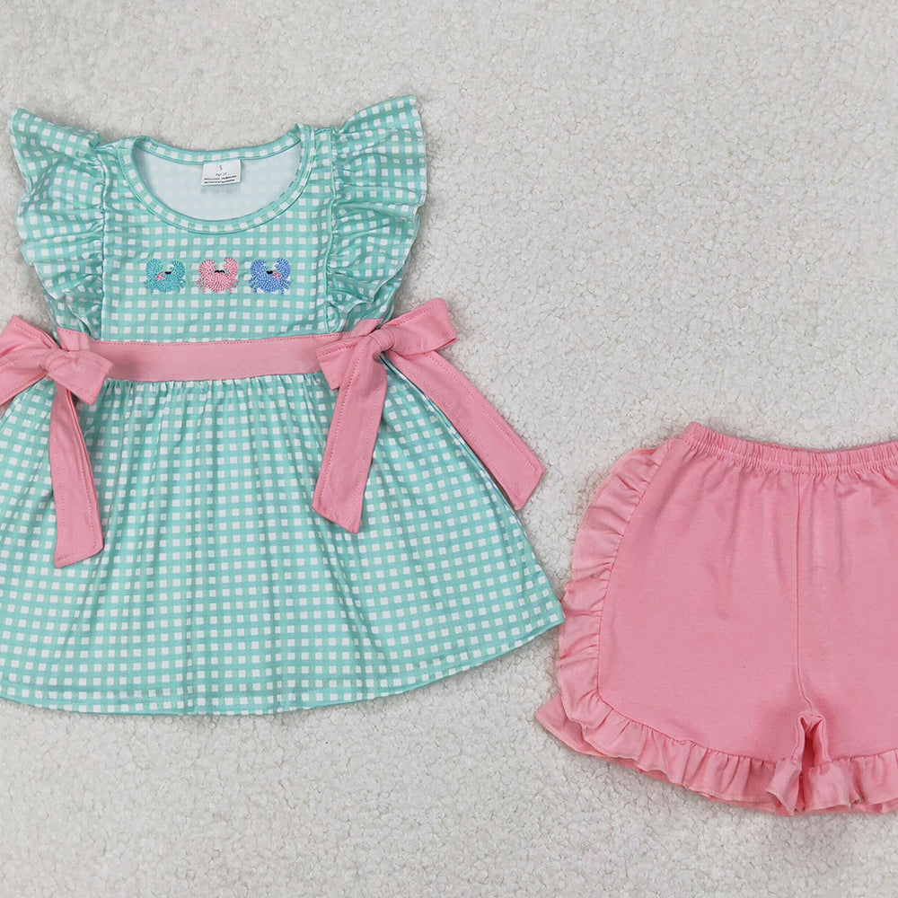 6.13 GSSO2017 RTS NO MOQ Baby Girls Summer Outfits Flutter sleeves plaid crab tunic pink shorts girls clothes