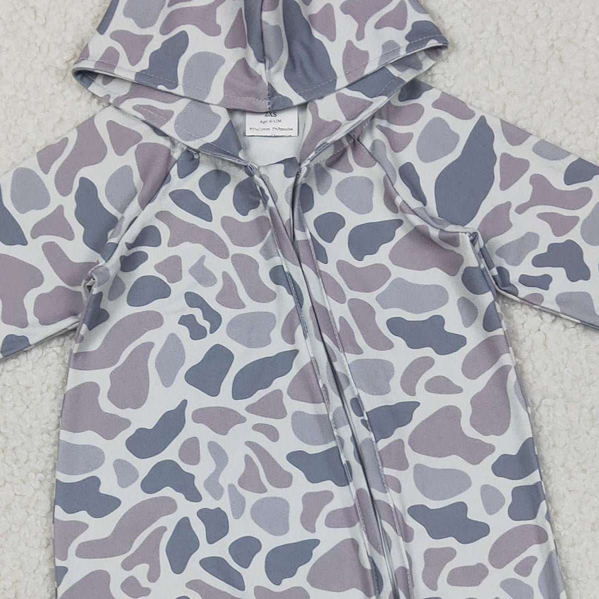 11.22 RTS NO MOQ (In stock)LR2813 Baby Boys Grey Camo Hoodie Two Way Zip Convertible Rompers