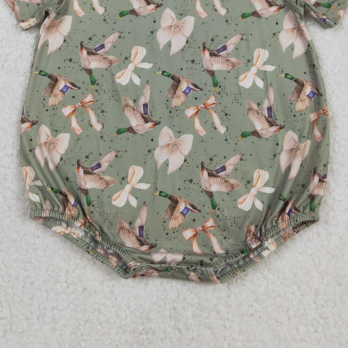 12.11 RTS NO MOQ (In stock)SR3421 Baby Boys Rompers Baby Girls Short Sleeve Green Ducks Bows Hunting Rompers