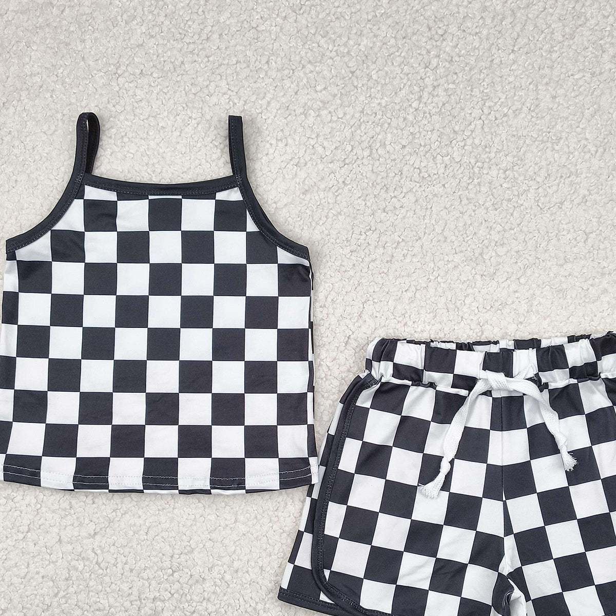 5.17 GSSO2334 RTS NO MOQ Baby Girls Summer Outfits Baby Girls Black Checked Shorts Set