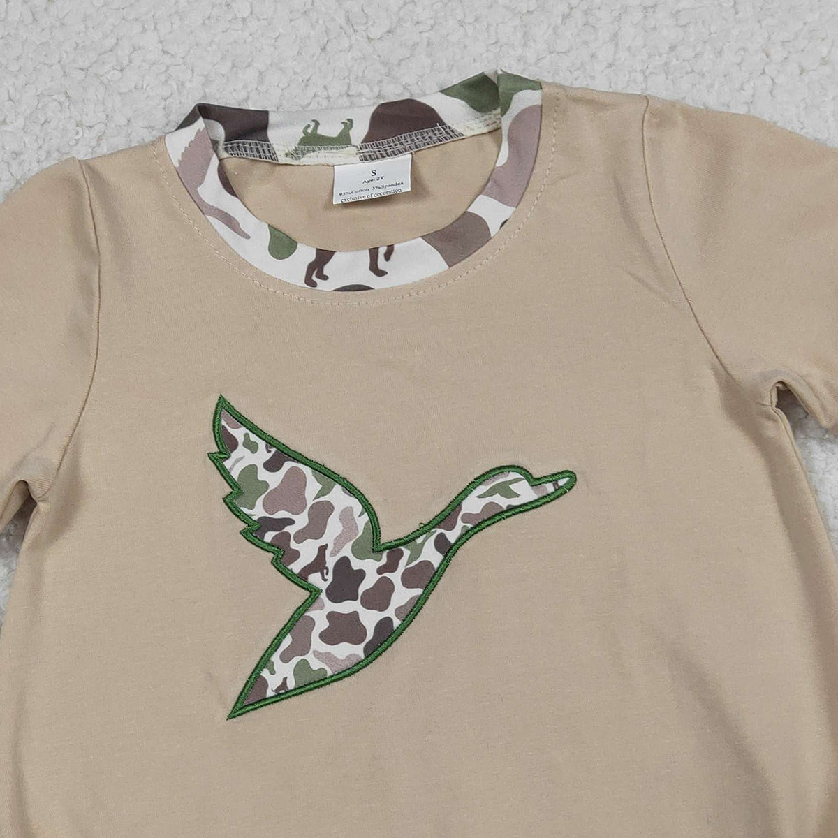 12.26 RTS NO MOQ (In stock)SR3491 Baby Boys Rompers Embroidery Camo Ducks Baby Boys Short Sleeve Hunting Rompers