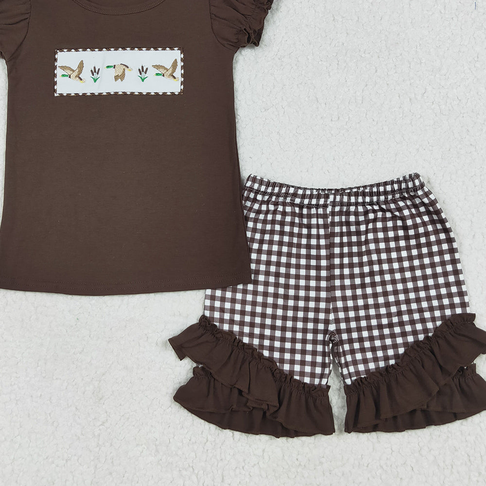 RTS NO MOQ (In stock) GSSO2672 Baby Girls Summer Outfits Embroidery Baby Girls Brown Short Ruffle Sleeves Ducks Top Plaid Short Set