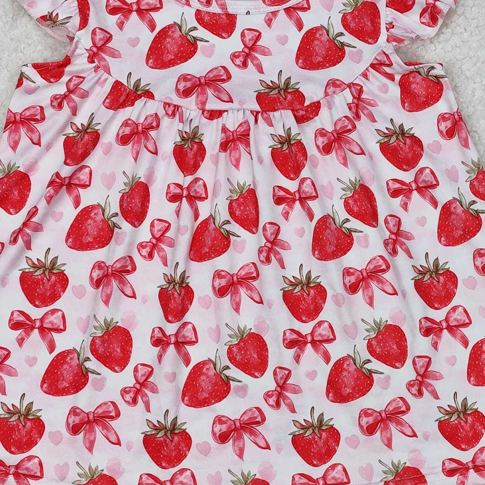 GSSO1902RTS NO MOQ Baby Girls Summer Outfits By Air Arrived it Flutter sleeves bow strawberry tunic shorts girls clothes