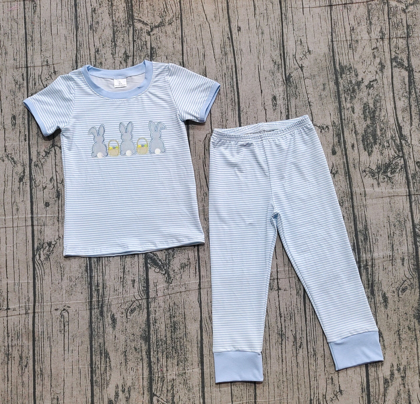 10.20 BSPO0610 Sample No Moq Embroidery Rabbits Eggs Baby Boys Blue Stripe Top Pants Easter Pajamas Sets