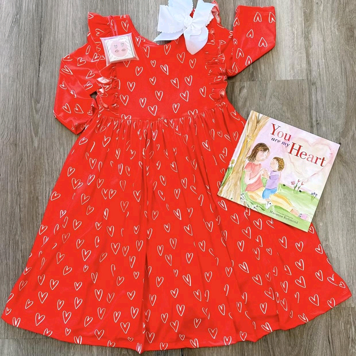 GLD0983 Baby Girls Valentines Red Hearts Ruffle Knee Length Dresses preorder