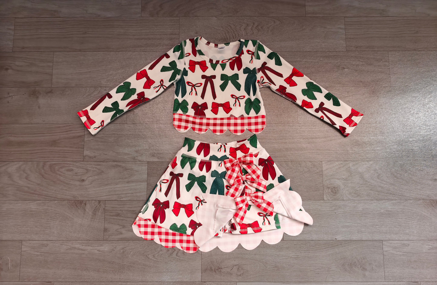 GLD1677 Sample No Moq yofa fabric Baby Girls Green Red Bows Top Bows Skirt Short Christmas Yoga Active Scallop Clothes Set