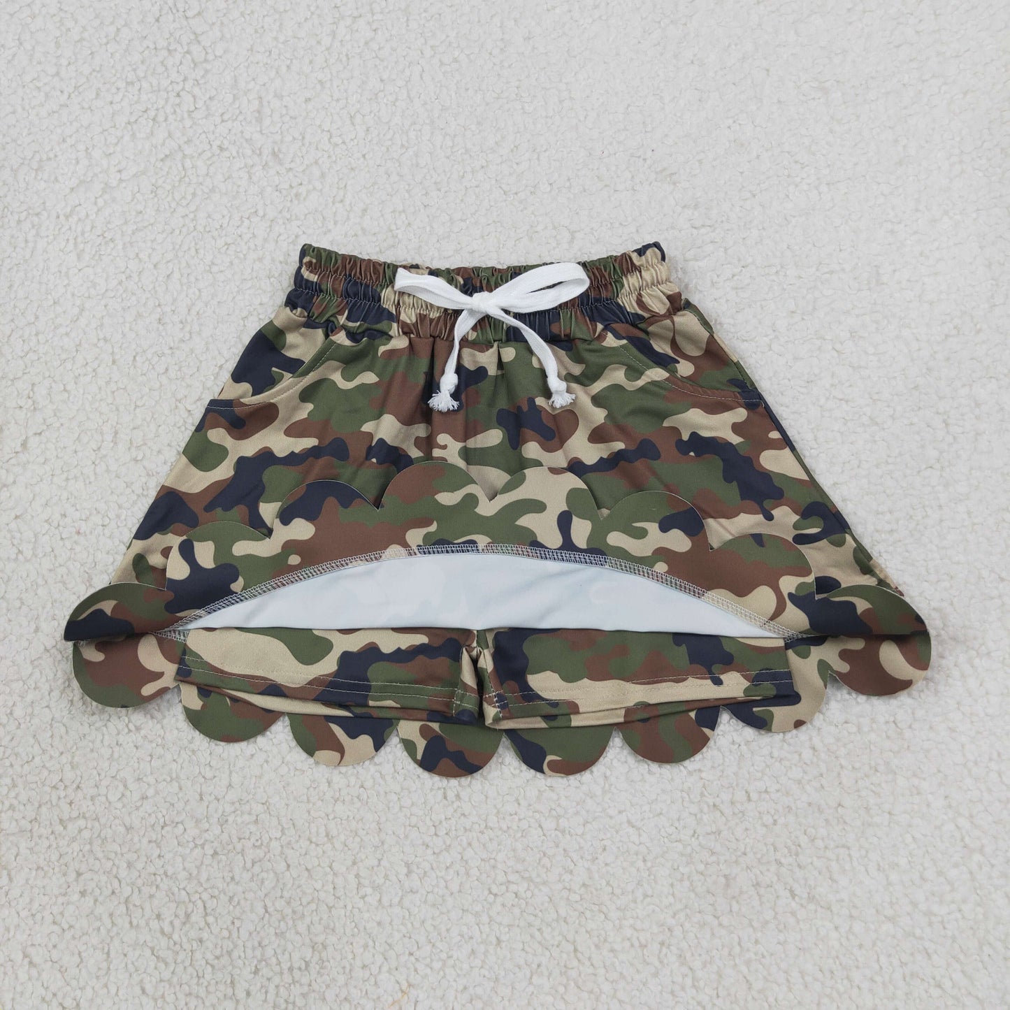 GLK0303 RTS NO MOQ (In stock)yoga fabric cotton GLK0303 Baby Girls Southern Green Camo Scallop Pockets Skirt Shorts Bottom