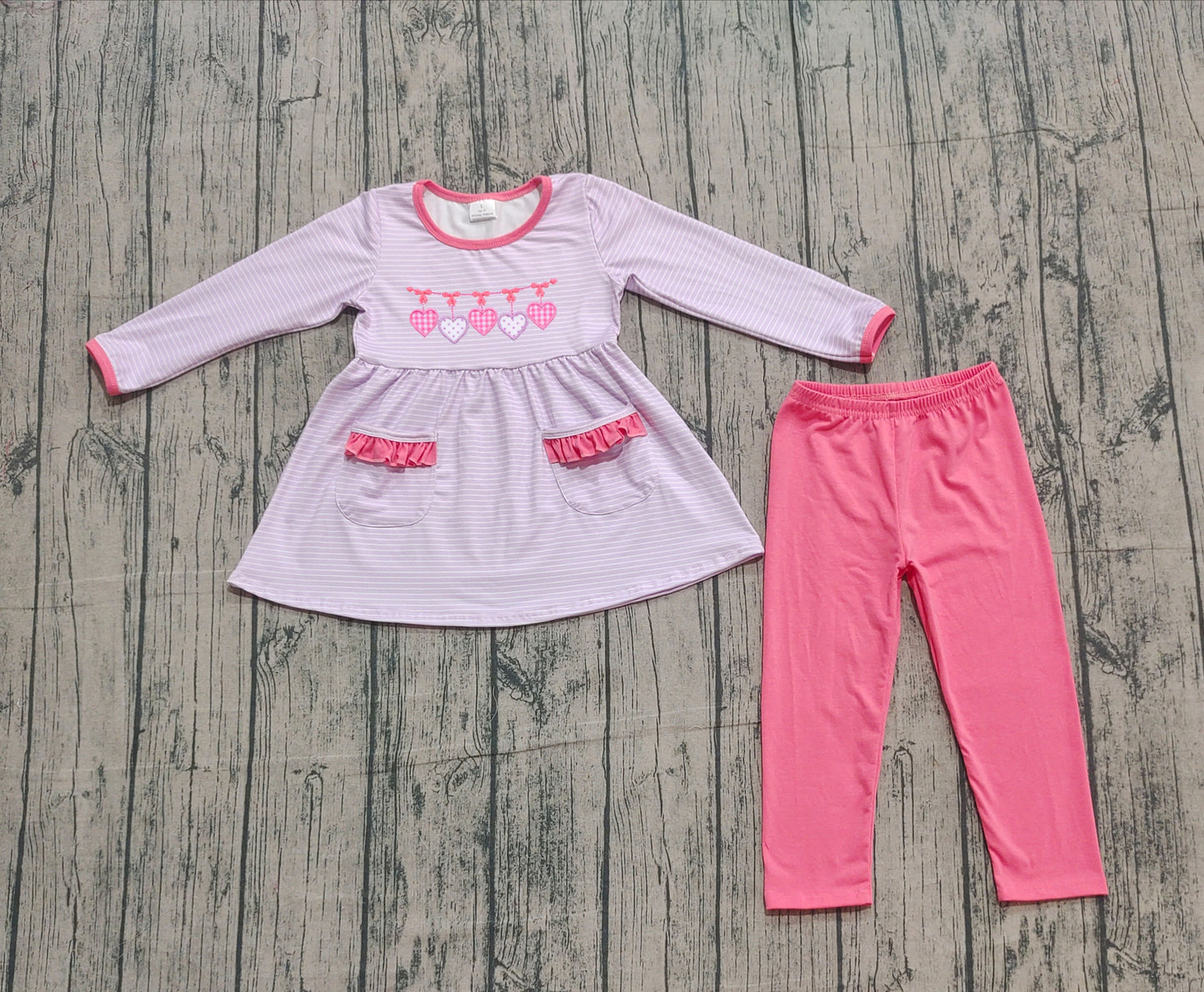 10.1 GLP2906 Sample No Moq Embroidery Hearts Baby Girls Stripe Pockets Tunic Leggings Valentine Clothes Sets