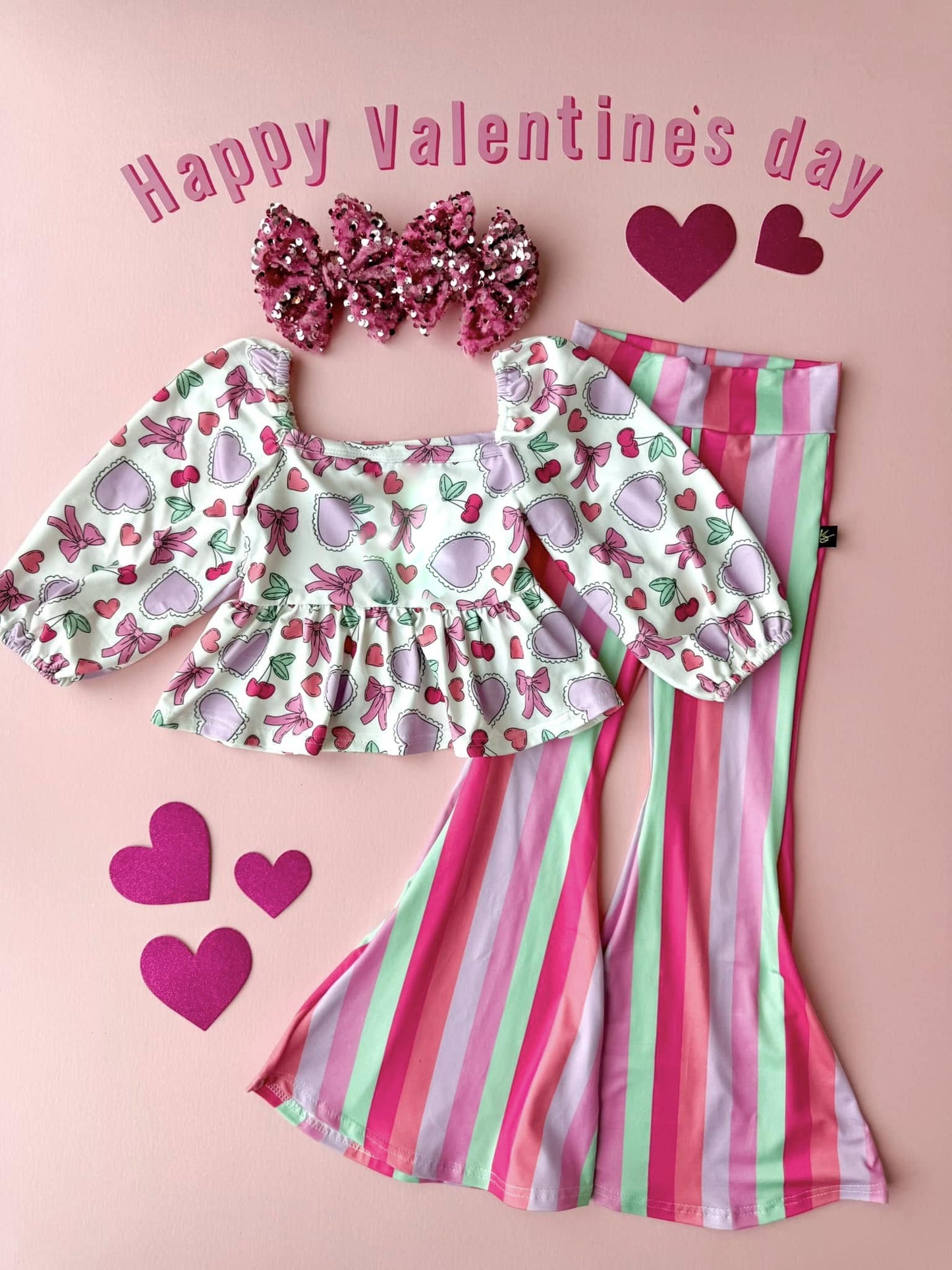 11.4 GLP3119 Pre order No Moq Baby Girls Colorful Hearts Ruffle Top Stripe Bell Bottom Pant Valentine Clothes Sets