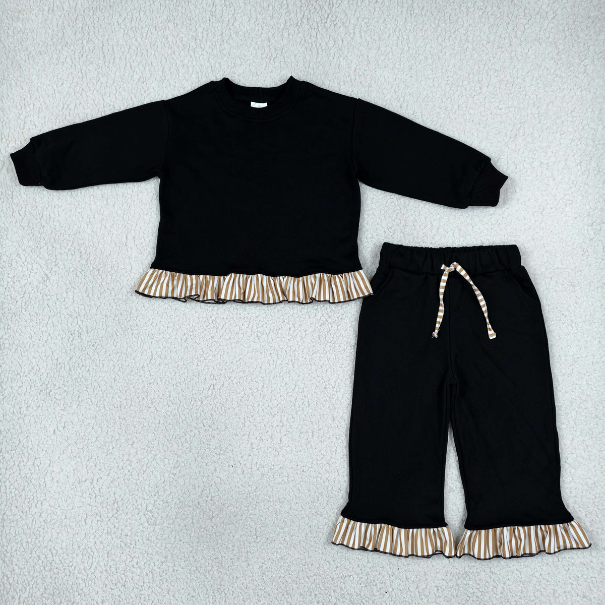 RTS NO MOQ (In stock) fleece GLP3671 Sweatshirt Material Kids Girls Black Long Sleeve Top Pockets Pants Sweatshirt Clothes Set Fall Outfit