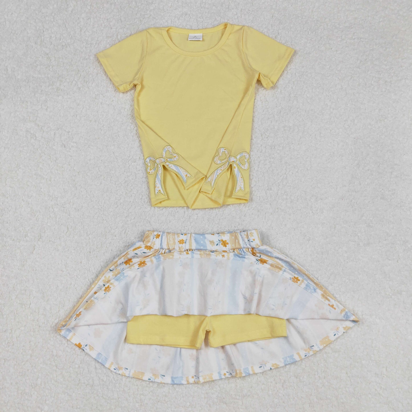 GSD1716Kids Girls Yellow Floral Skirt with Short Sleeves And Bow Top - Elegant Spring Summer Outfit for Children
