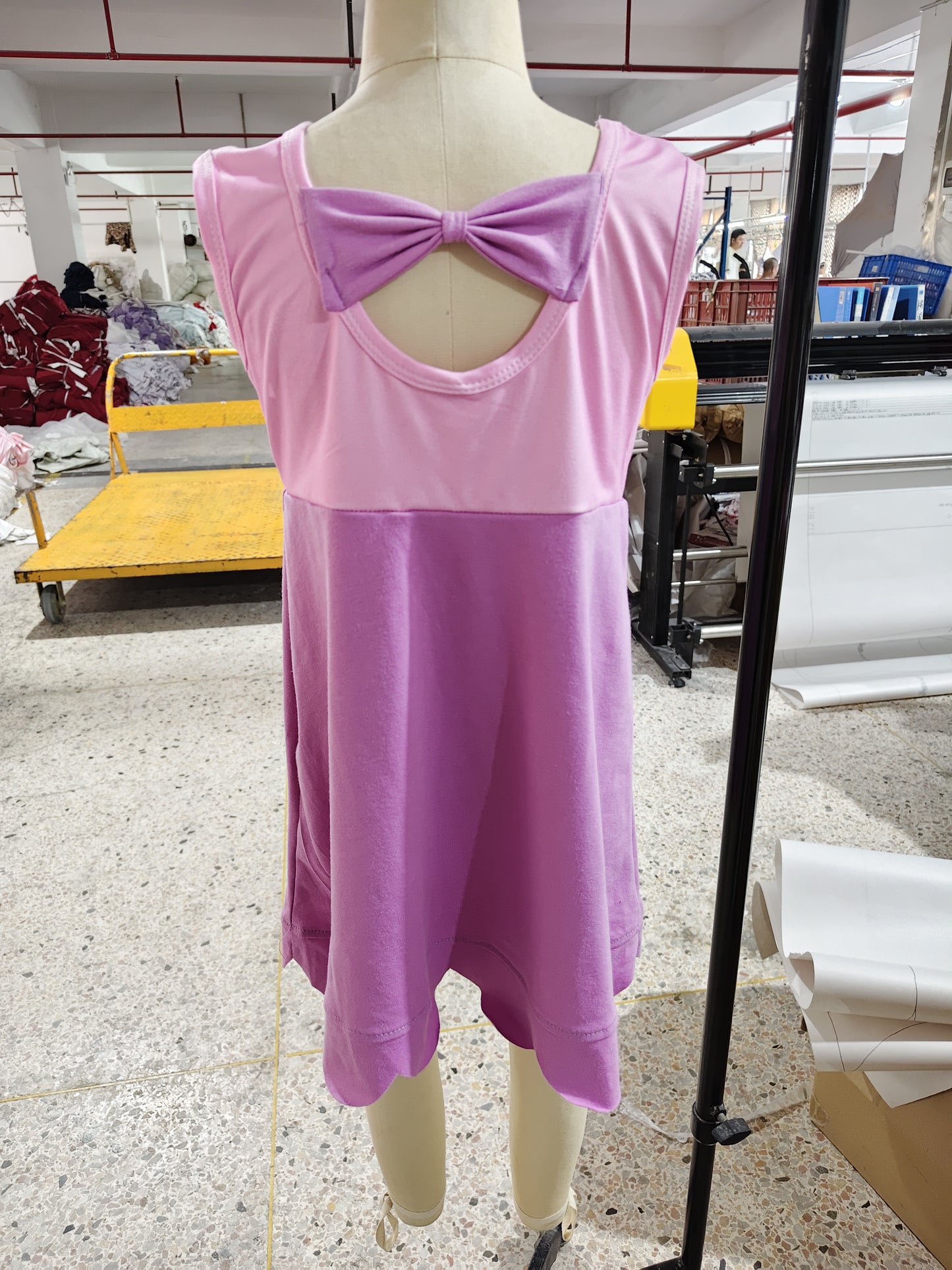 4.23 GSD2518 Sample No Moq Baby Girls Hot Pink Sleeveless Knee Length Dress