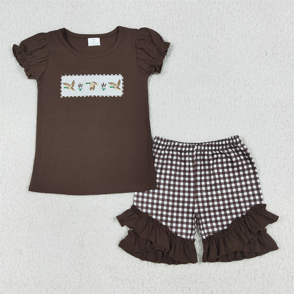 RTS NO MOQ (In stock) GSSO2672 Baby Girls Summer Outfits Embroidery Baby Girls Brown Short Ruffle Sleeves Ducks Top Plaid Short Set