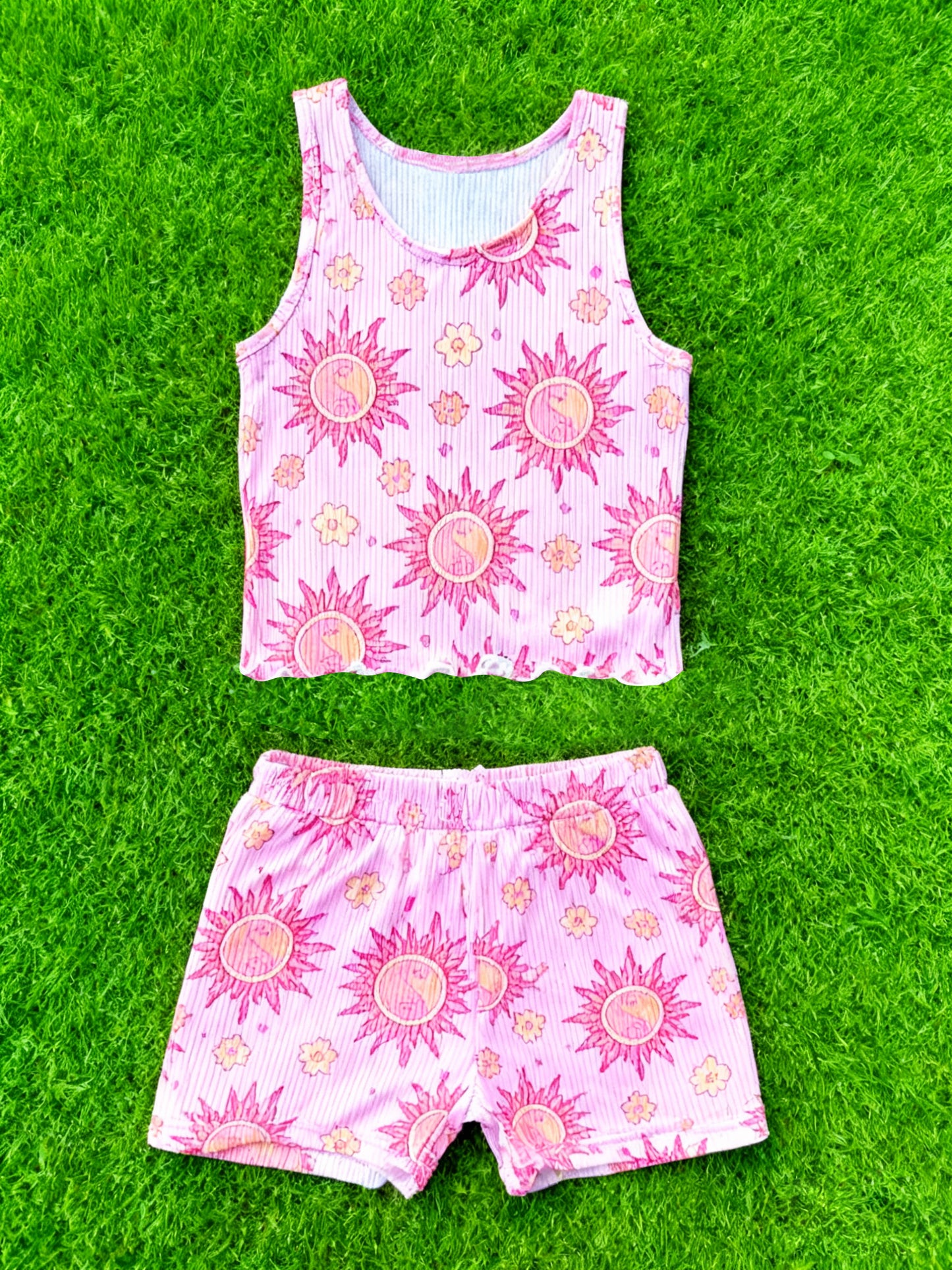 11.18 GSSO2898 Pre order No Moq Baby Girls Sleeveless Pink Stripe Sun Flowers Top Shorts Clothes Sets