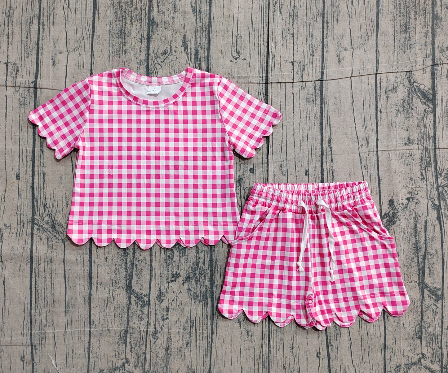 1.23 GSSO3186 Sample No Moq Baby Girls Short Sleeve Pink Checked Shirts Top Scallop Shorts Clothes Sets