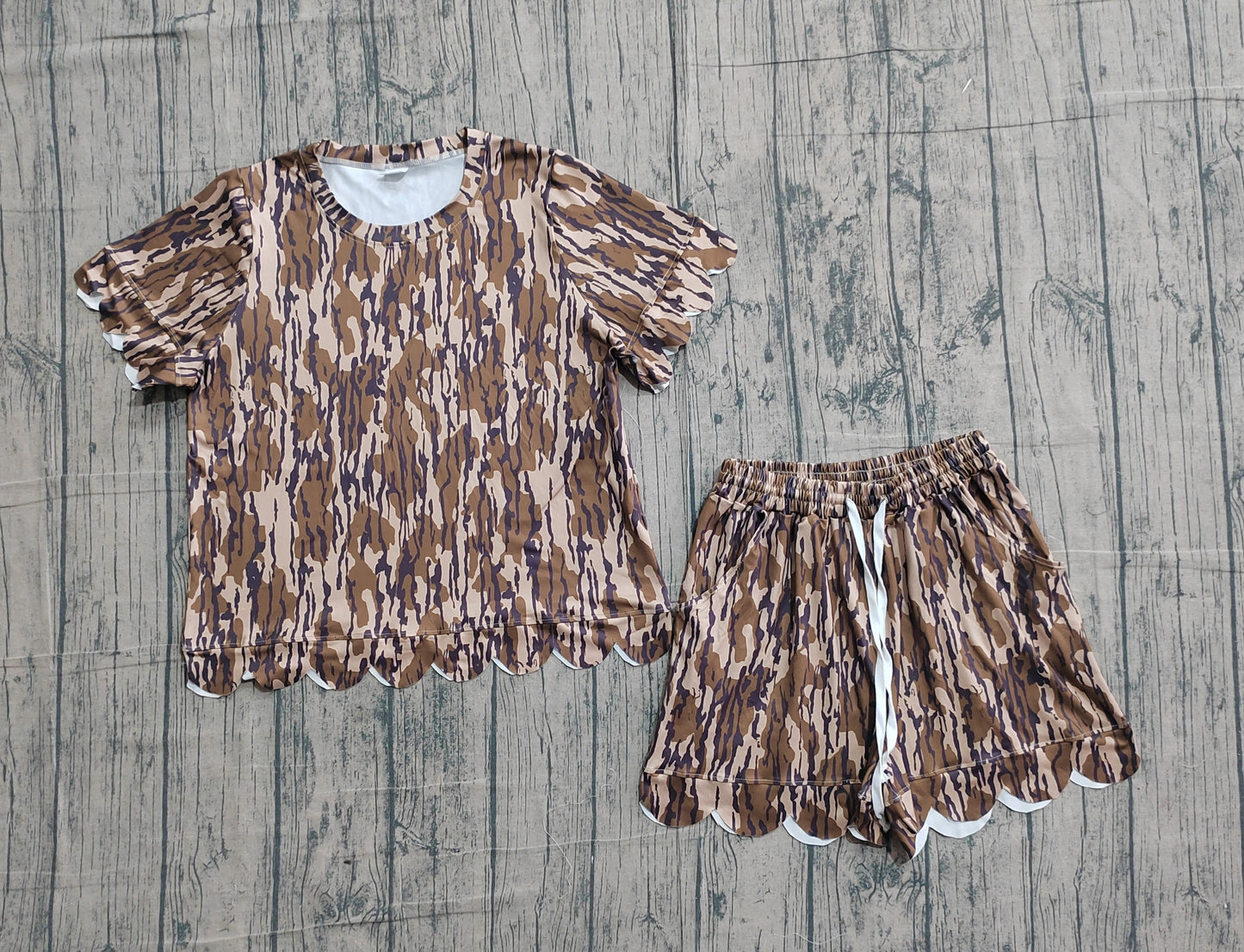 3.9 RTS NO MOQ (In stock)GSSO3231 Adult Women Southern Olive Camo Top Scallop Short Clothes Sets