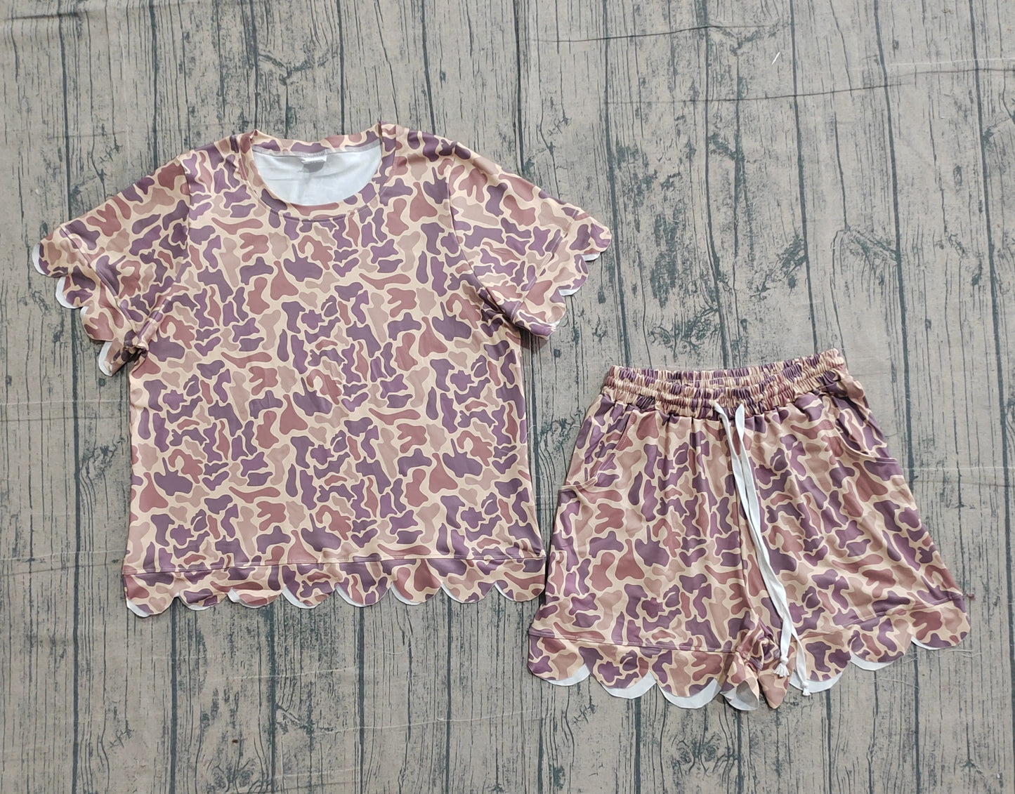 3.9 RTS NO MOQ (In stock)GSSO3233 Adult Women Southern Khaki Camo Top Scallop Short Clothes Sets