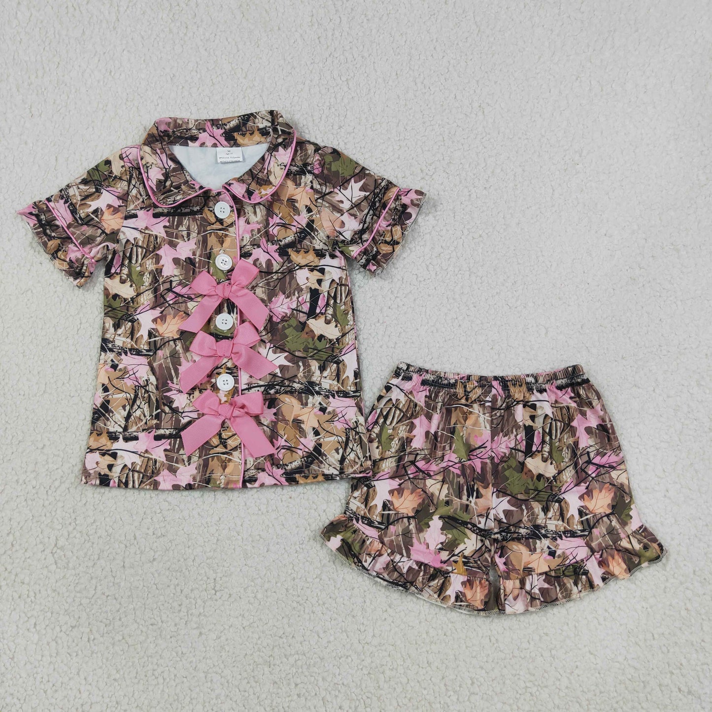 GSSO3364 RTS NO MOQ (In stock)milk silk Baby Girls Southern Leaves Camo Button Top Ruffle Shorts Hunting Pajamas Sets