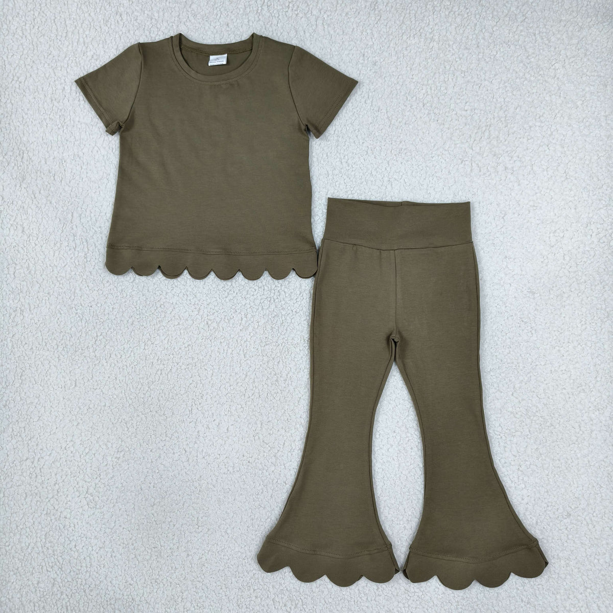 RTS NO MOQ (In stock)cotton GSPO2342(GT1772+P1080)Baby Girls Olive Short Sleeve Shirts Top Flare Pant Scallop Casual Set