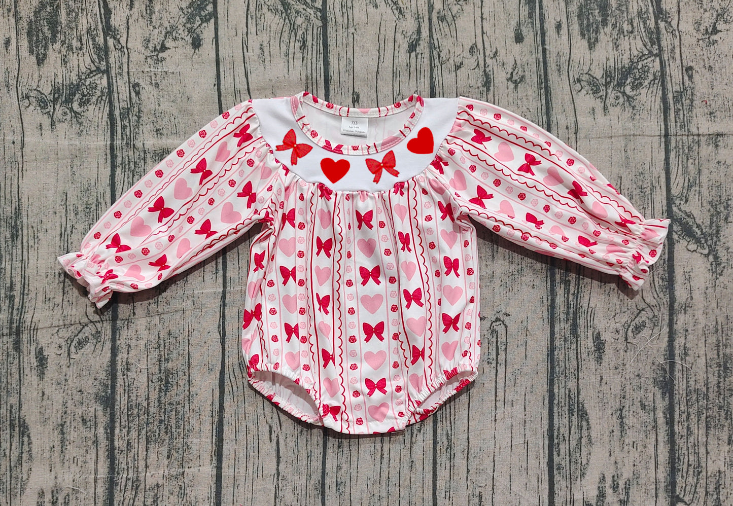 9.24 LR2696 Sample No Moq Embroidery Baby Girls Red Bows Hearts Valentine Ruffle Rompers